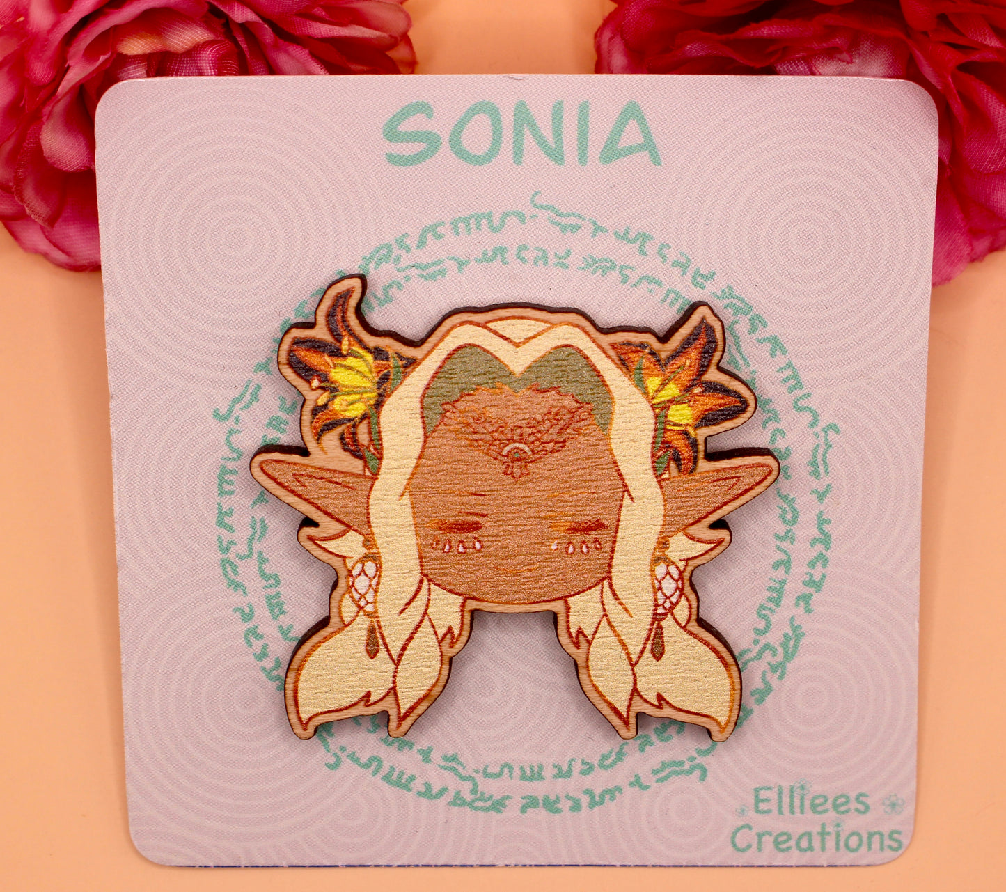 Sonia Wooden Pin